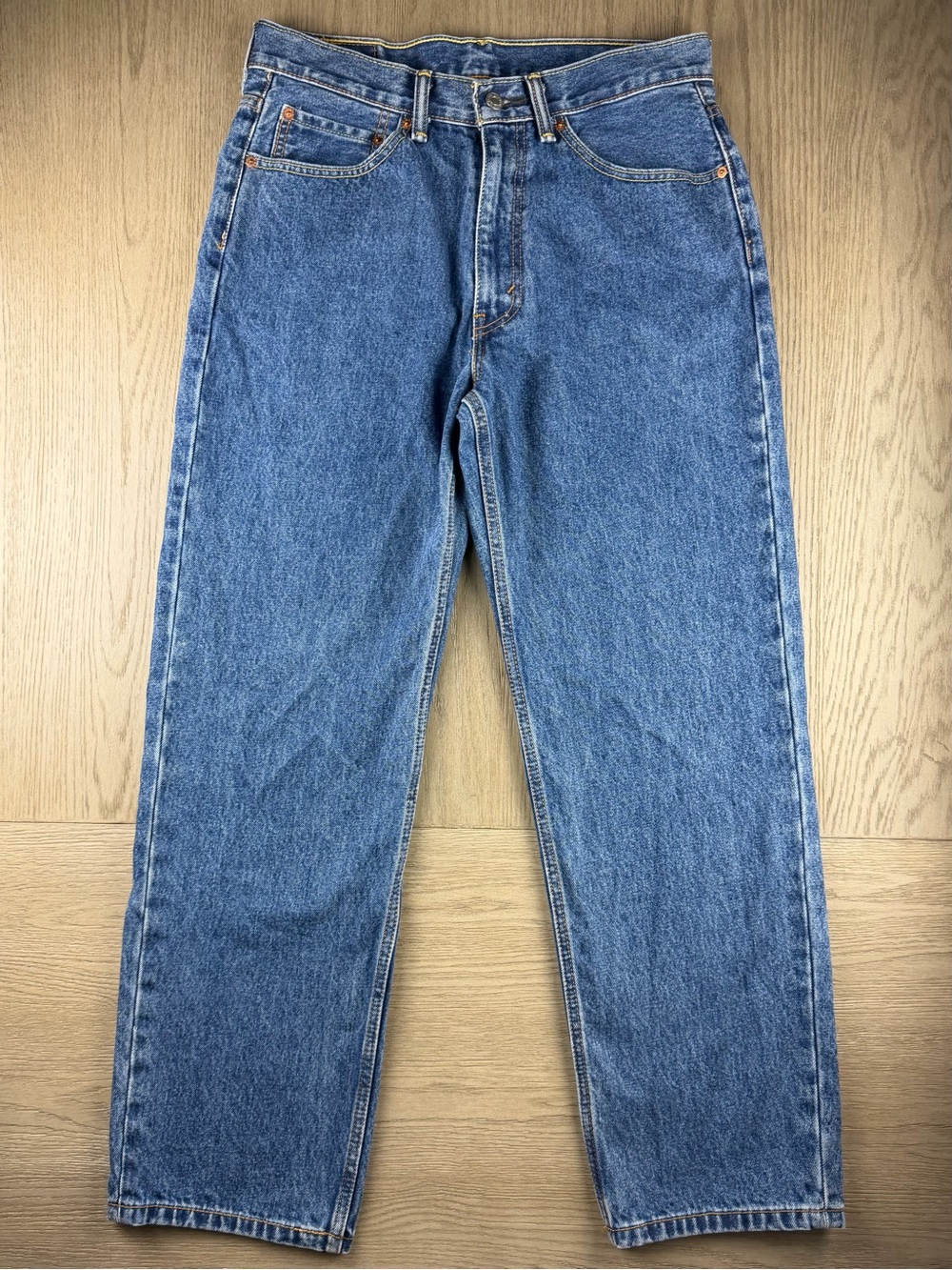 Levi's 550 Relaxed Fit Jeans Men's W33 L30 Medium Wash Tapered Denim